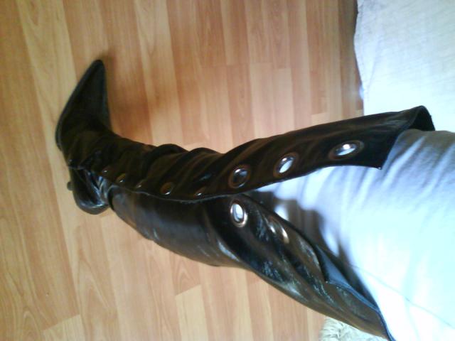 Daiktas nauji, grazus batai