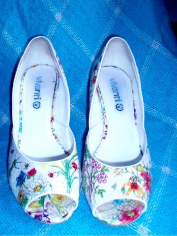 Daiktas pavasariniai bateliai