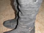 Daiktas Pilki batai