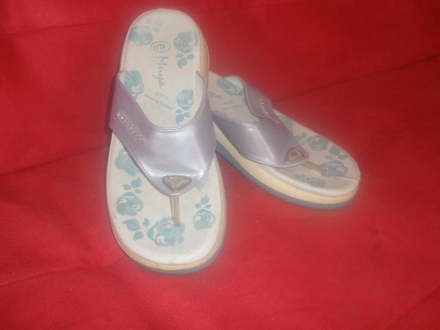 Daiktas Vasarines basutes 39-40 dydis, 19 lt