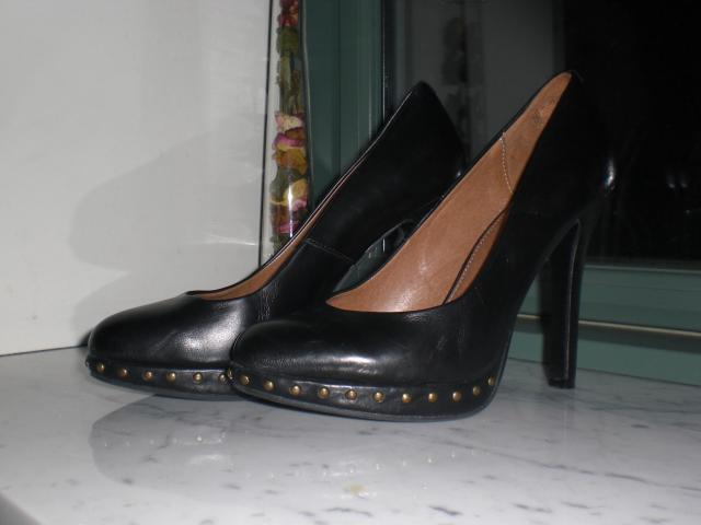 Daiktas Juodi aukštakulniai