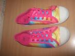 Daiktas Nauji , spalvoti batukai :]