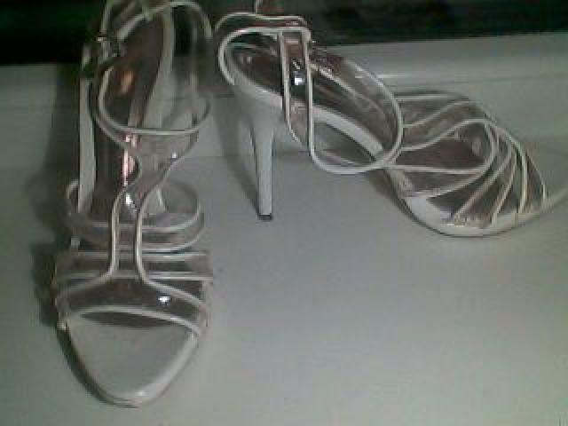 Daiktas Firminiai aukstakulniai