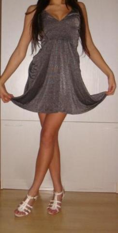 Daiktas nuostabi suknele