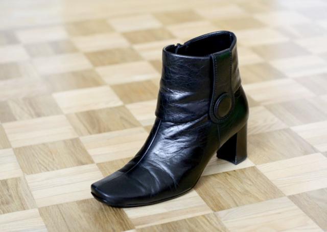 Daiktas Juodi, demisezoniniai, odiniai "Gabor" ženklo aulinukai