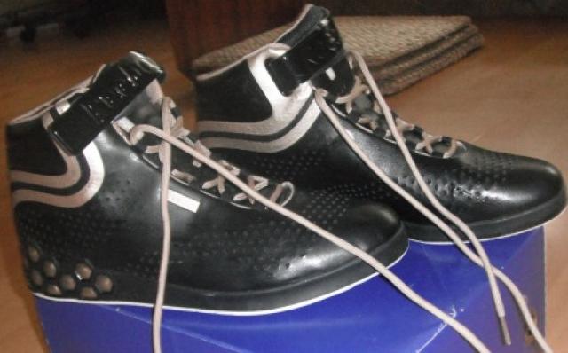 Daiktas Reebok kedukai