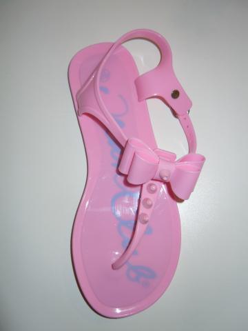 Daiktas Gumines basutes