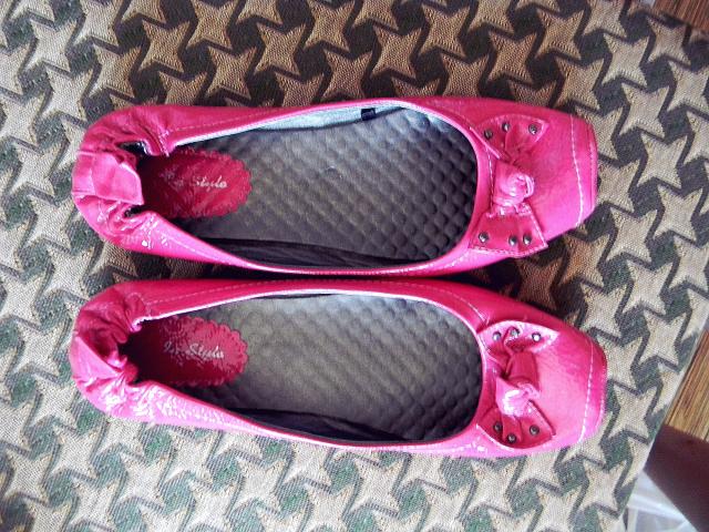 Daiktas Rožiniai laiveliai