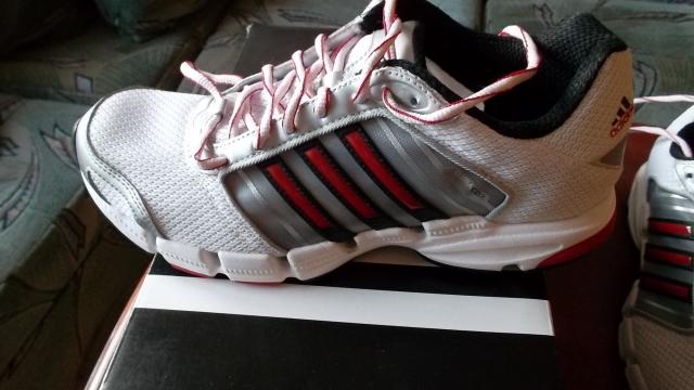 Daiktas adidas bateliai