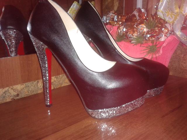 Daiktas Akcija! Nauji prabangūs aukštakulniai