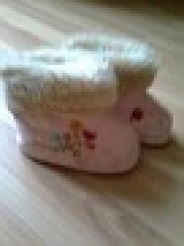 Daiktas drabuziukai ir batukai