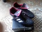 Daiktas Adidas Puntero futbolo bateliai