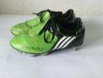 Daiktas Adidas futbolo bateliai