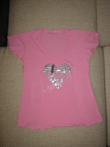 Daiktas rožinė J.Lo maikutė