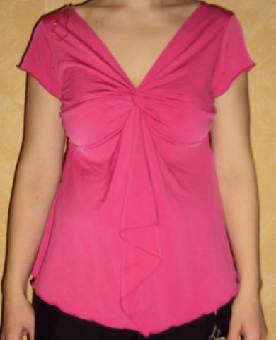 Daiktas Puiki palaidine besilaukianciai mamai pasipuosti, puiki bukle