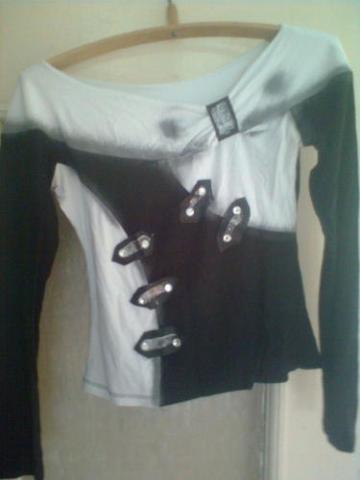 Daiktas Moteriška palaidinė