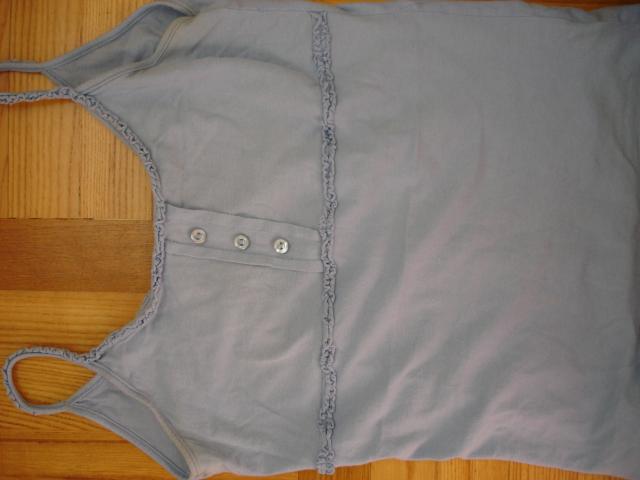 Daiktas melsva graži palaidinukė