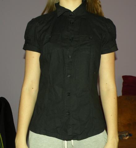 Daiktas Juodi marškiniai