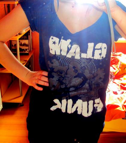 Daiktas Nuostabi ilga palaidinė