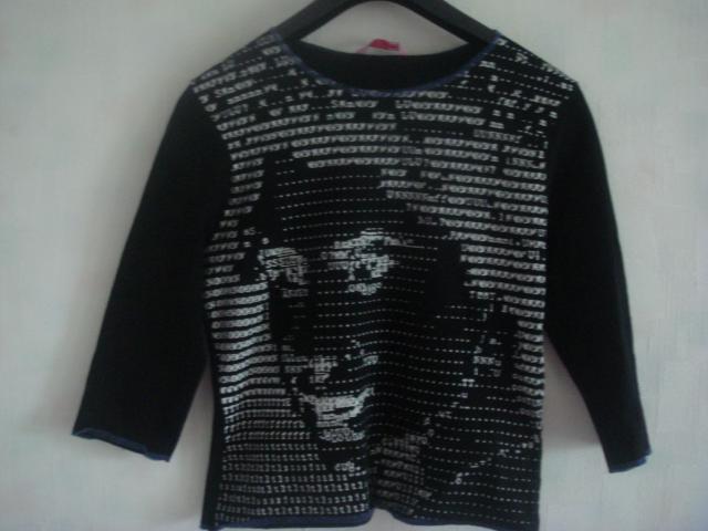 Daiktas Su idomiu rastu 38-40 dydziams