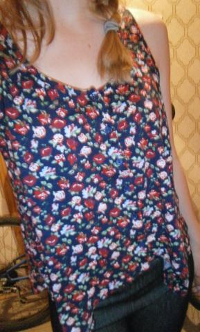 Daiktas Gėlėta palaidinė