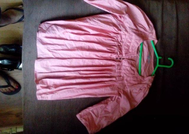 Daiktas Rožinė  palaidinė su sagutėmis