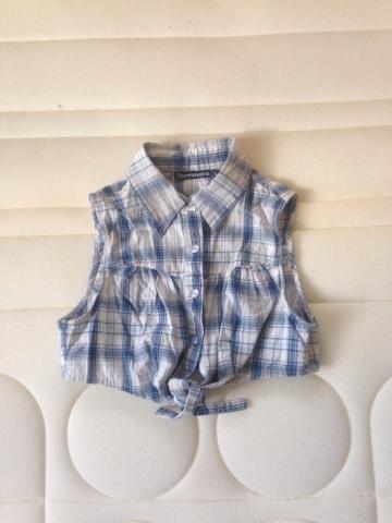 Daiktas Languoti trumpi marškiniai 3 €