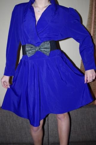 Daiktas Sodriai mėlynos spalvos suknelė