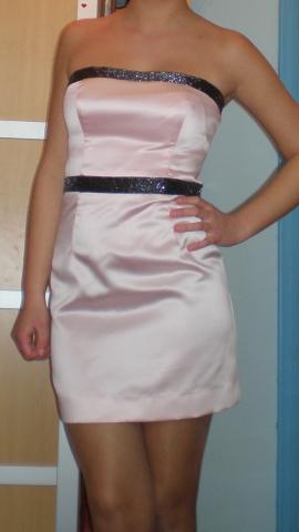 Daiktas puosnis suknele