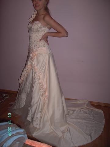 Daiktas Vestuvinė suknelė