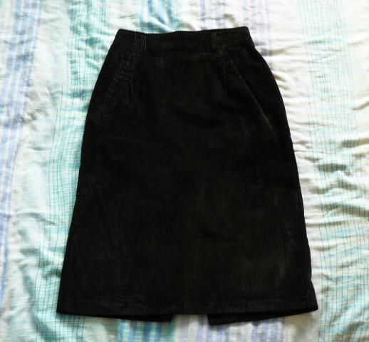 Daiktas Velvetinis sijonas XS