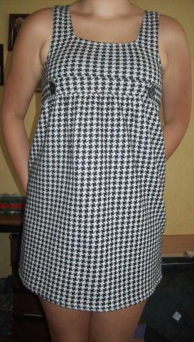 Daiktas trumpa suknelė