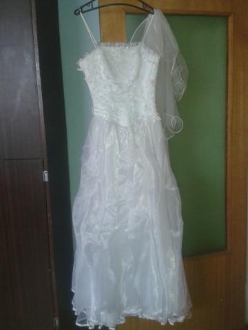 Daiktas vestuvinė suknelė