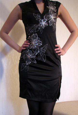 Daiktas ''Jane Norman'' juoda sventine siuvineta suknele