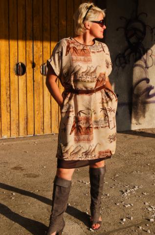 Daiktas Safari stiliaus suknelė