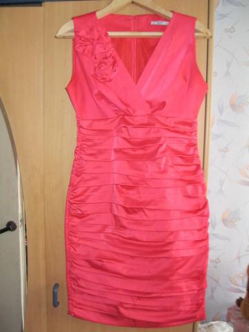 Daiktas Labai puosni suknele