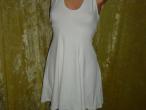 Daiktas balta elastine suknele