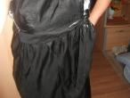 Daiktas juoda suknyte