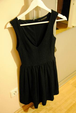 Daiktas juoda zara suknelė