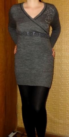 Daiktas Megzta pilka suknutė