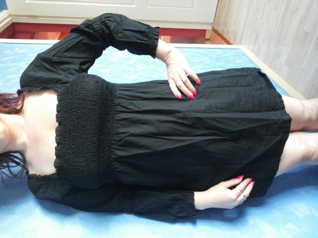 Daiktas Esprit trumpa suknytė