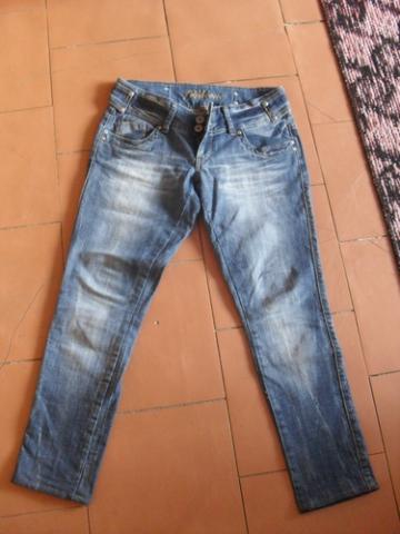 Daiktas nemainau.Fishbone dzinsai