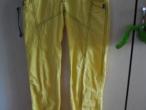 Daiktas geltonos kelnes