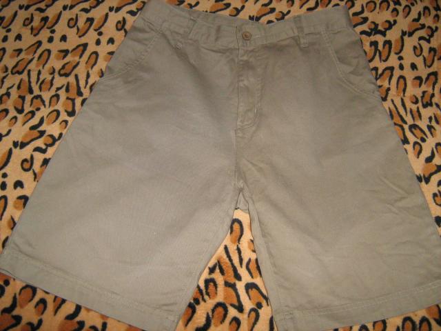 Daiktas melio spalvos silti sortai paauktintu liemeniu, dydis M