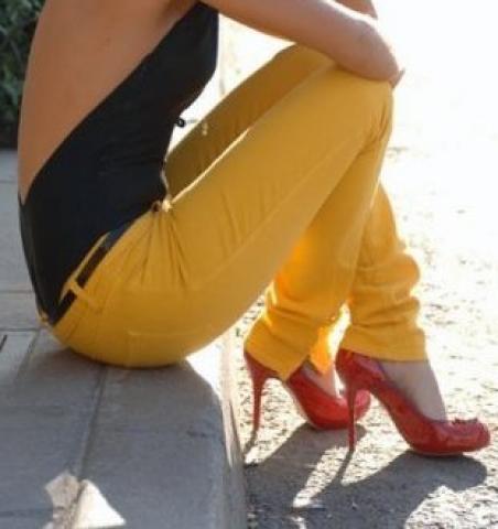 Daiktas Geltoni džinsai, kelnės