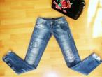 Daiktas Bershka džinsiukai