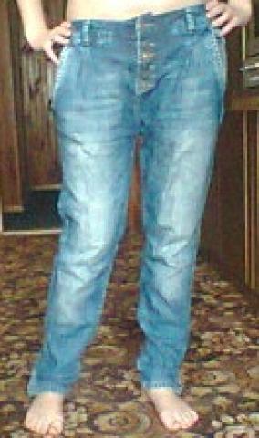 Daiktas Pull&bear moteriski dzinsai nuleistu klynu