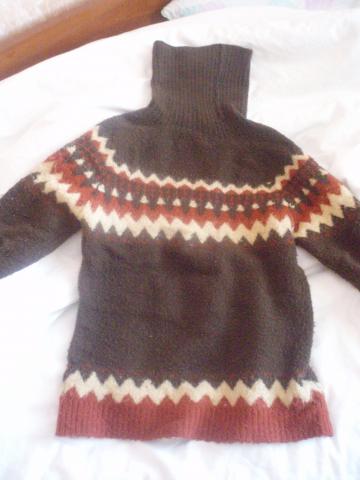 Daiktas Rudos spalvos,siltas golfas :)