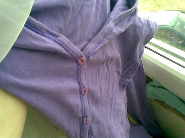 Daiktas violetinis megztukas M