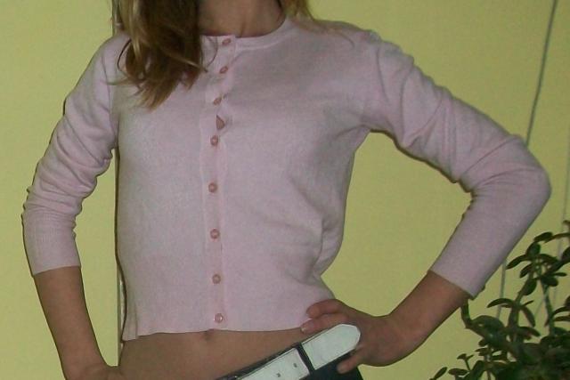 Daiktas megztinukas trumpas